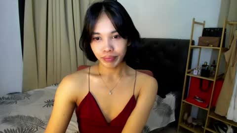 yanie online show from August 1, 1:34 pm