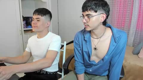 Snapshot of _jamesboy chatting on September 13, 9:17 pm James online show from September 13, 9:17 pm