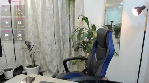 James online show from January 13, 12:40 am