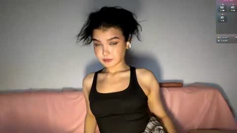 Elsa online show from July 22, 6:21 pm