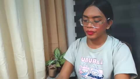 _karie_ online show from November 2, 2:28 pm