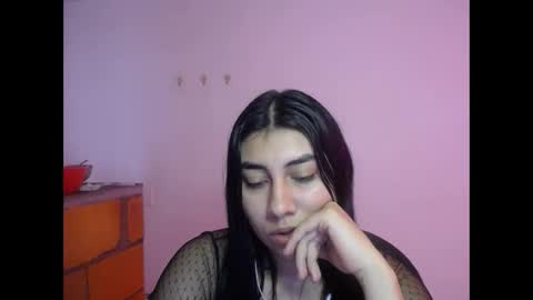 kateryn online show from April 6, 4:19 pm