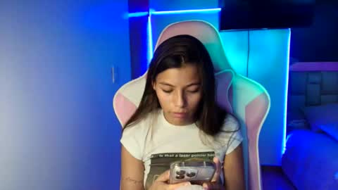 khloe sweet online show from May 9, 6:36 pm