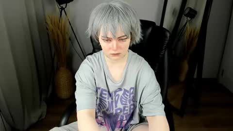 Li online show from September 12, 8:55 pm