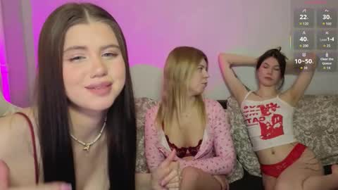 Molly   Emily online show from February 25, 5:38 pm