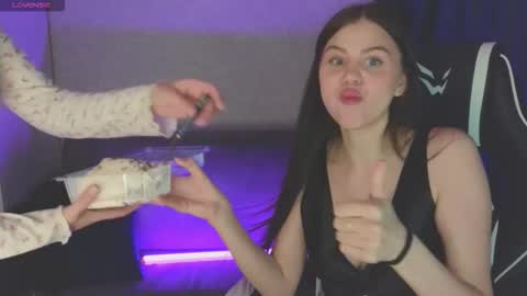 Molly   Emily online show from September 12, 4:42 pm