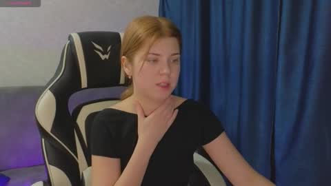 Molly   Emily online show from October 5, 2:24 pm