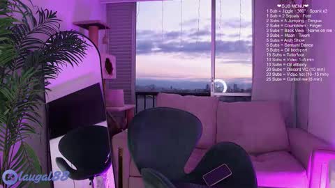   online show from December 13, 11:00 pm