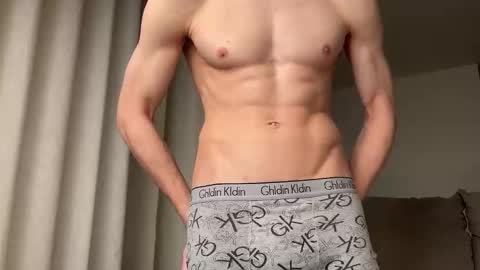 T-1000 online show from February 19, 11:20 am