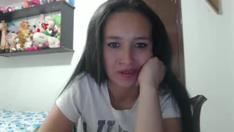 Lauren 3 online show from February 28, 4:05 am