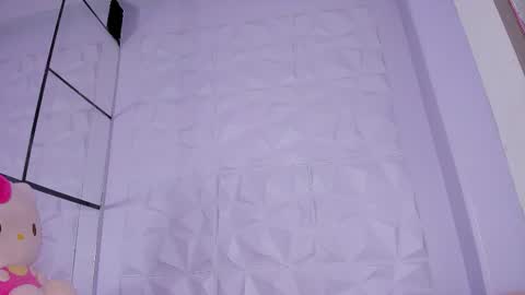 Anna online show from October 14, 3:59 pm