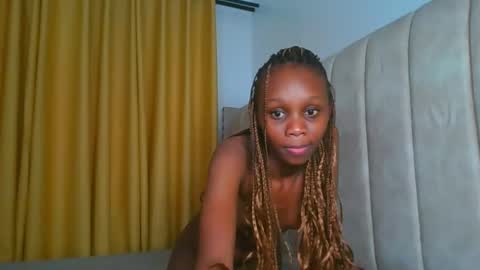 Littlevenus online show from September 22, 2:43 pm