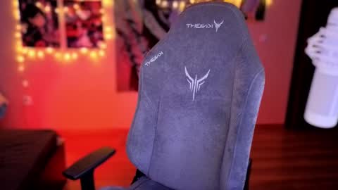 Mariko online show from February 9, 2:50 pm