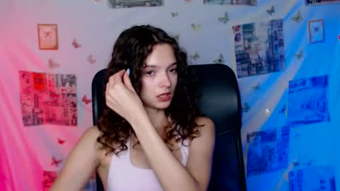Susie online show from June 25, 6:13 pm
