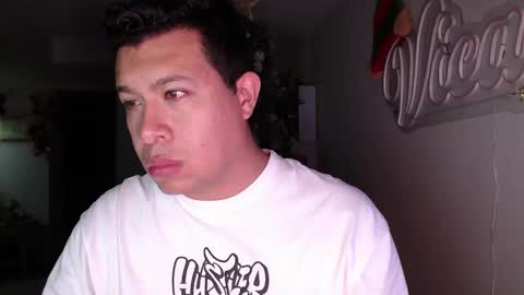 Panda  online show from November 9, 3:10 am