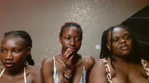 Myrah online show from November 22, 10:18 pm