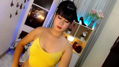 _mysticdoll_ online show from October 5, 2:42 am