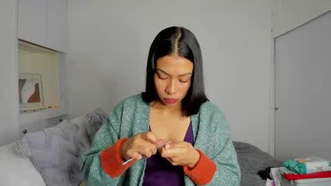 independent model natha online show from February 4, 4:49 am