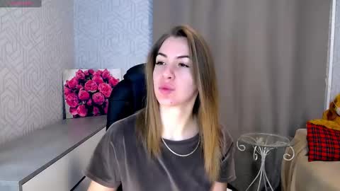 Megan online show from March 3, 5:09 am