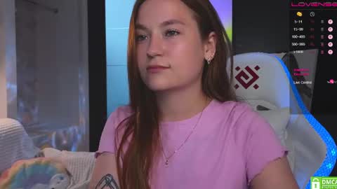 Mia with a big heart  online show from June 27, 11:38 am