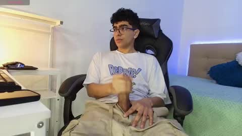 Nicolas online show from November 14, 4:58 am