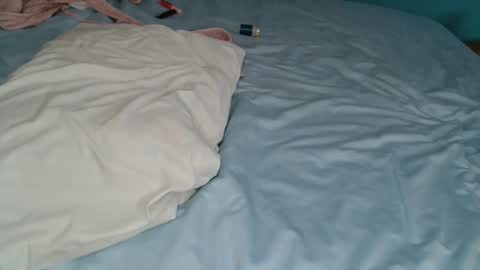 Peach online show from February 8, 9:13 am