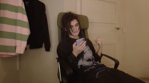 Willie online show from March 15, 7:17 pm