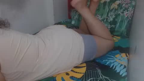 Snapshot of _pinayglamourbum_143xxx_ chatting on February 17, 11:13 am Pinaylovelybum online show from February 17, 11:13 am