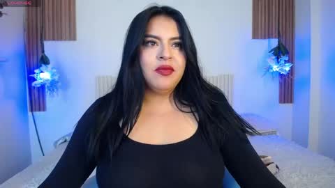 Laura online show from April 27, 9:23 pm