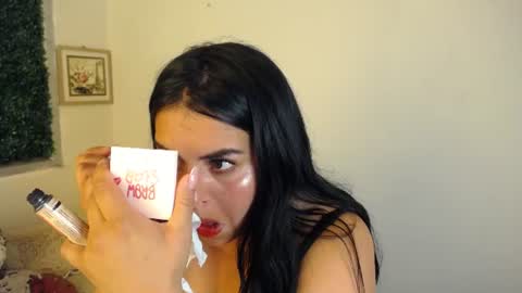Laura online show from July 23, 7:00 pm