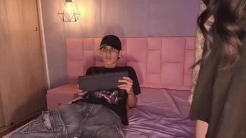 wav online show from November 26, 10:23 am