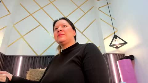 rebecca online show from March 4, 12:51 am