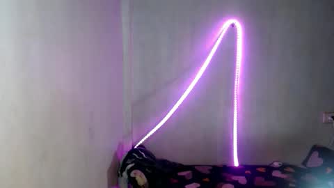 _rellvanxx online show from November 13, 5:43 am