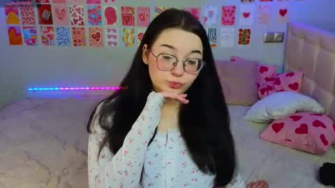 LISSAPVT IS OPEN online show from March 3, 6:35 pm