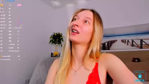 Snapshot of _ri_na_ chatting on October 4, 5:49 am I am Rina online show from October 4, 5:49 am