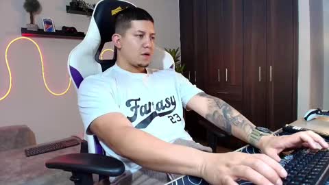 Roberto online show from February 21, 12:28 pm