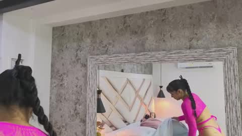 Sara online show from October 16, 9:57 pm