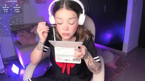   online show from September 15, 2:07 pm