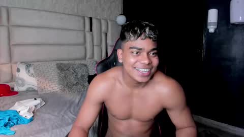 _sammy_ice online show from March 8, 6:10 am