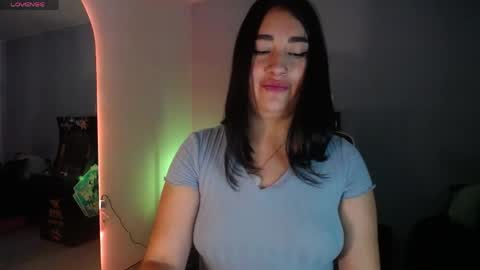  SantaLove  online show from April 15, 8:20 pm