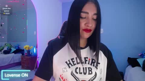  SantaLove  online show from March 4, 3:20 pm