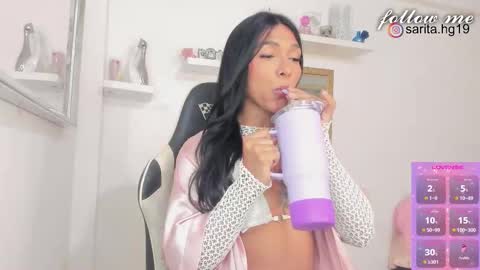 Sara  intagram online show from November 16, 9:55 am