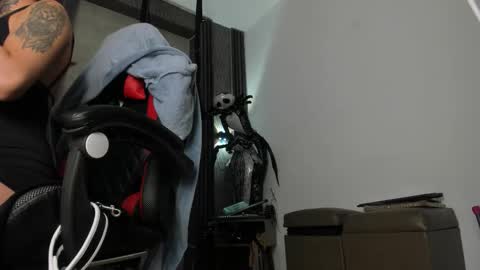 Selene online show from December 18, 4:13 pm