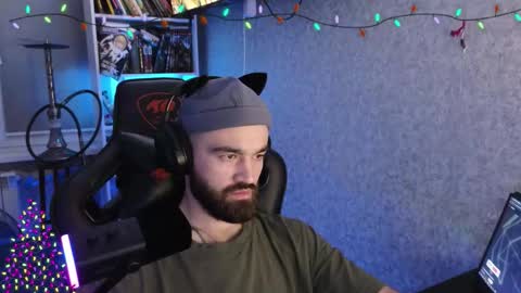 Ask me online show from January 14, 9:45 pm