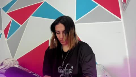 E T H A N      S T A R online show from July 6, 6:21 pm