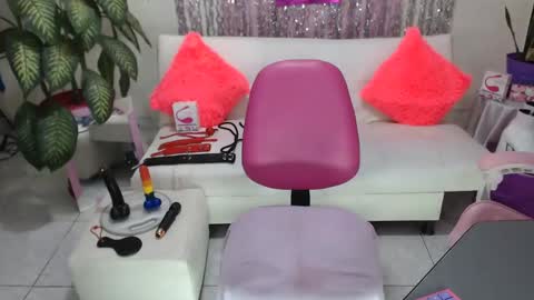 Snapshot of _sexypamela chatting on March 4, 6:37 am sexy pamela online show from March 4, 6:37 am