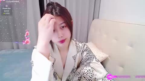 winni online show from December 2, 1:31 pm