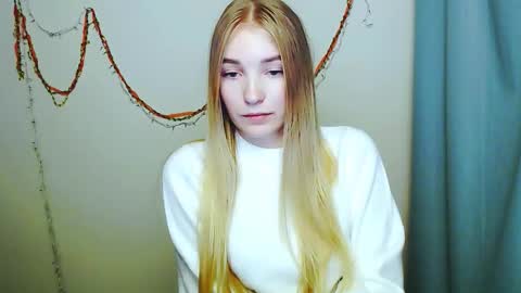 Rachel online show from December 18, 9:10 pm