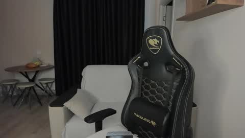 MARKPVT IS OPEN online show from November 16, 4:36 am