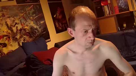 Snapshot of _svenerd87___ chatting on September 16, 9:40 pm Sven online show from September 16, 9:40 pm